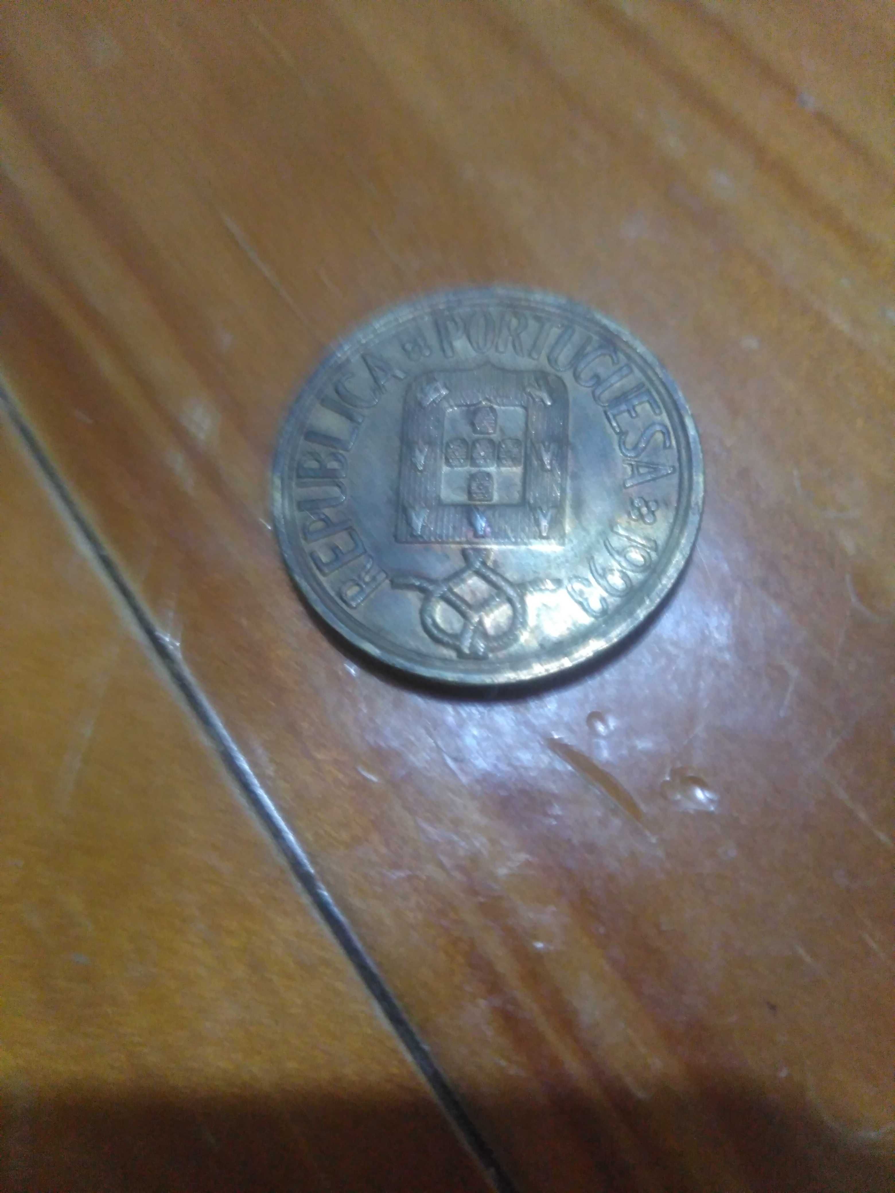 Moeda de 5 escudos - 1993