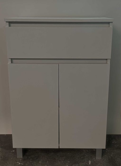 MOVEL MADEIRA LACADA PARA WC