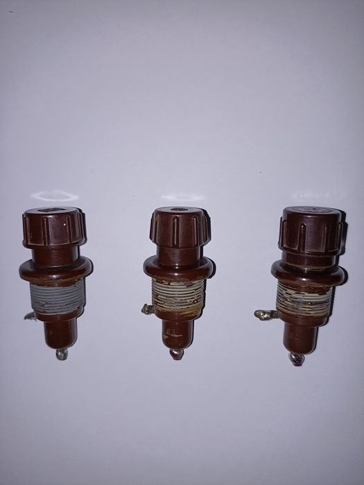 Ел.деталі 25грн.