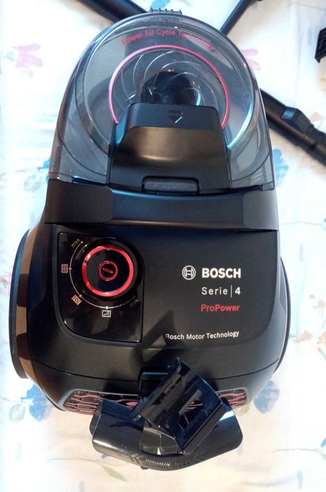 Aspirador sem saco BOSCH