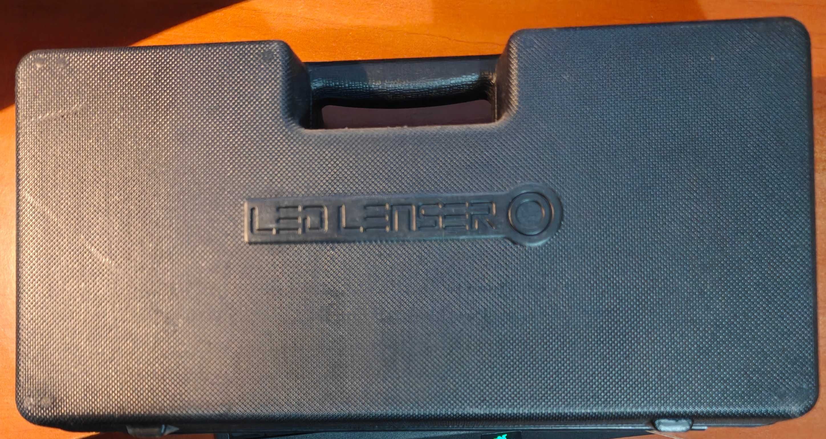 Lanterna Led Lenser X21