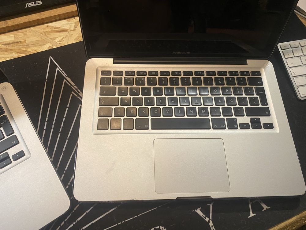 2 macbook pro 13” ( late 2011)  ler descricao