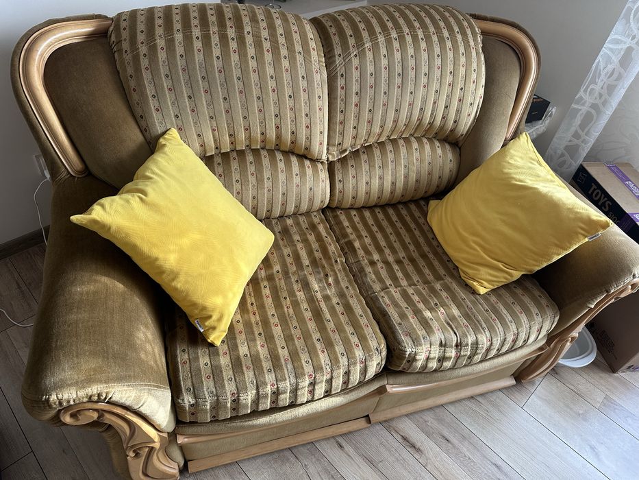 Zestaw mebli w bardzo dobrym stanie