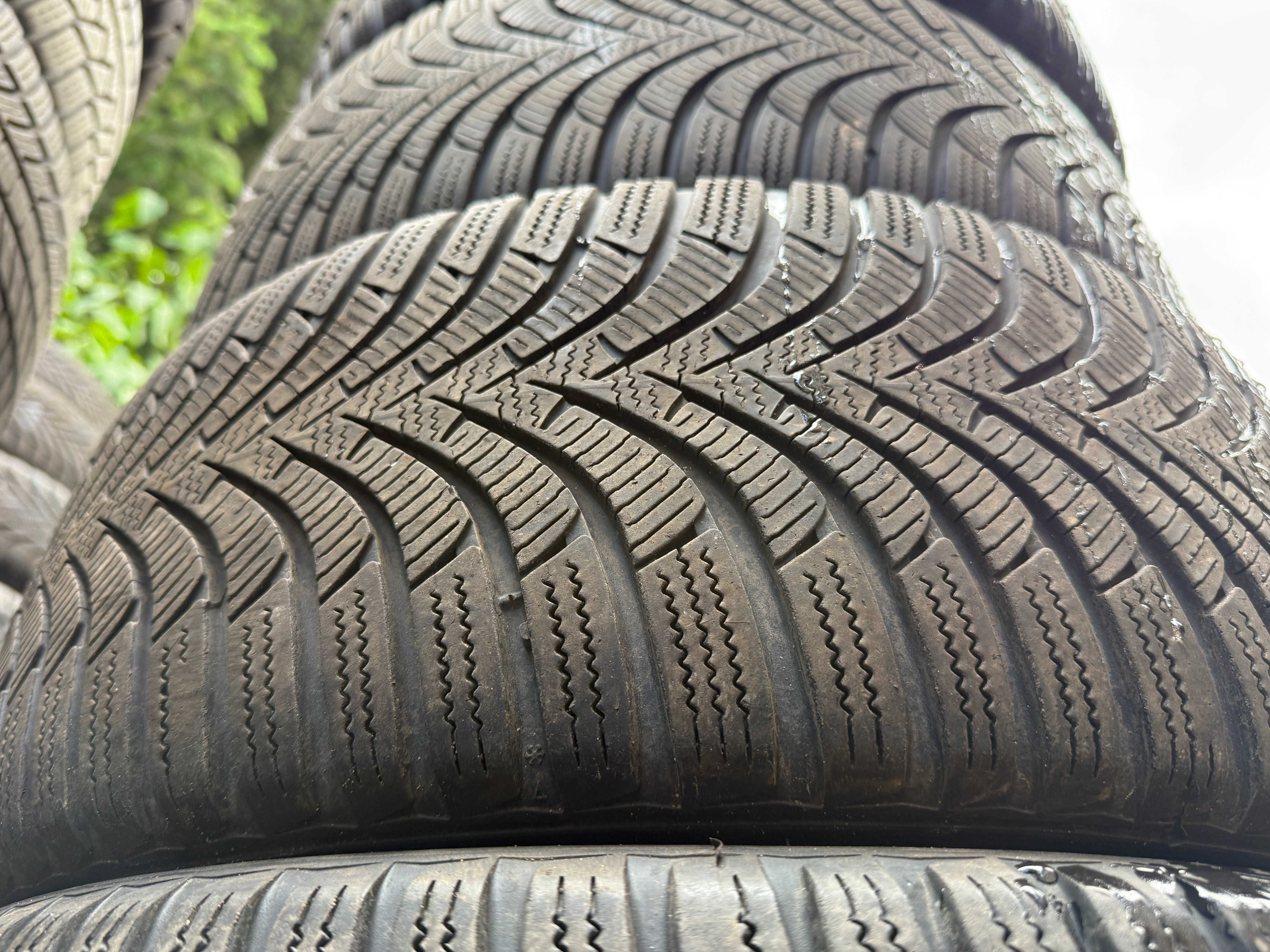 Komplet Hankook Winter I*cept RS2 225/45r17 91H 2020 r