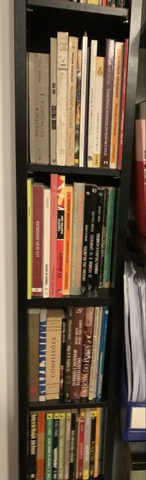 Estante com 2 m altura