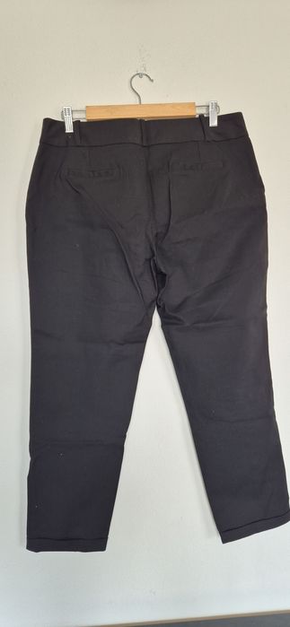 Czarne spodnie cygaretki damskie 44 M&J Styl