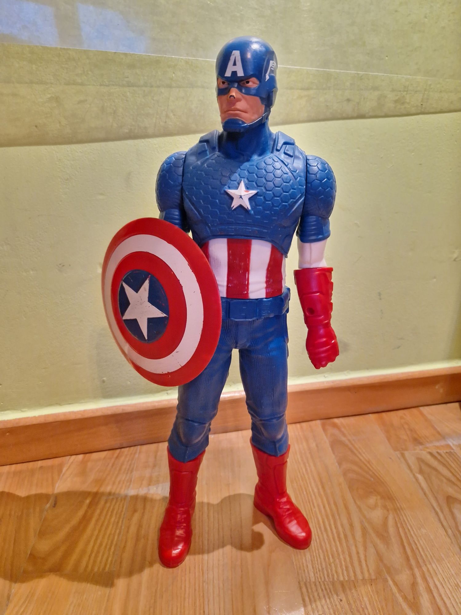 Kapitan Ameryka Avangers figurka 50 cm