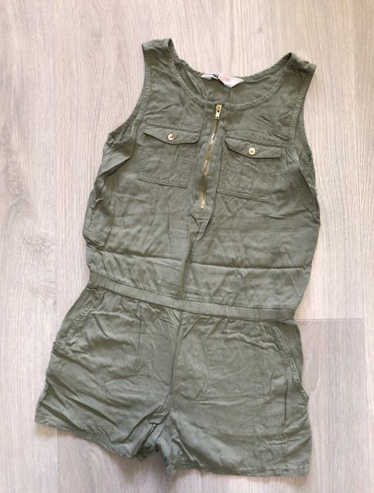 На дівчинку Костюмчики Піжами Сукні Спідниці Наборчики речей