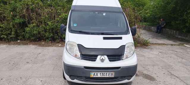 Renault Trafic!!!