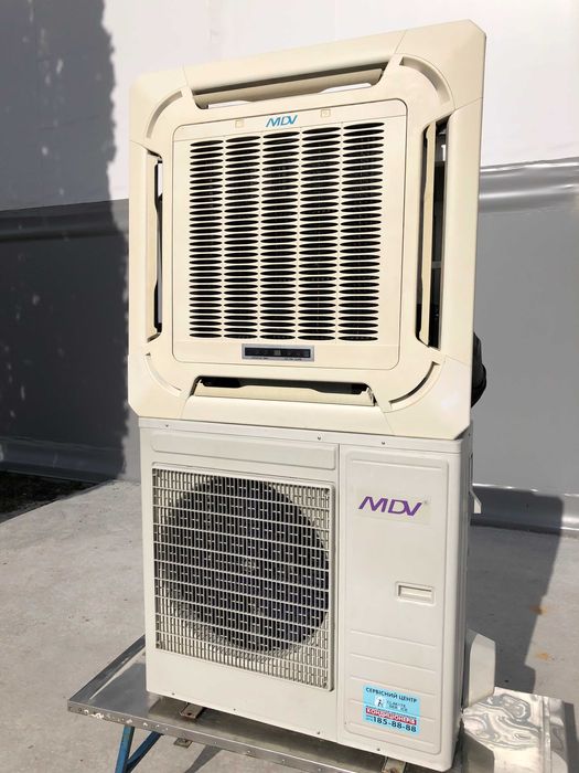Кондиционер инвертор кассетный MDV 24000 Btu б/у до 80 м2 монтаж