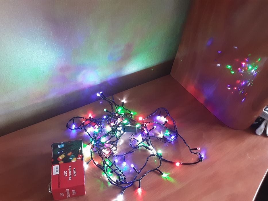 Гірлянда на 6 м,88 LED діодів, дріт гнучкий чорний,різнокольорова