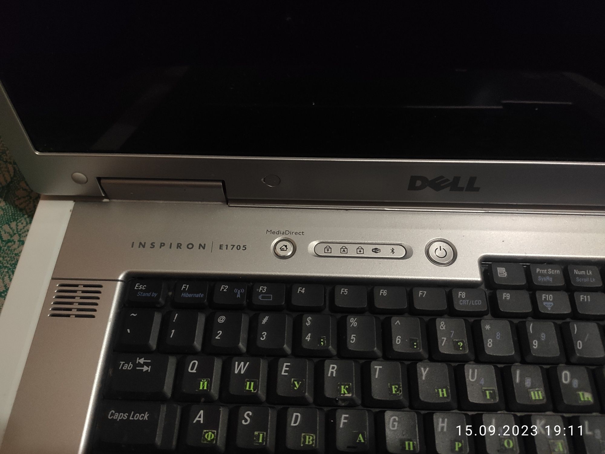 Ноутбук Dell Inspiron E1705