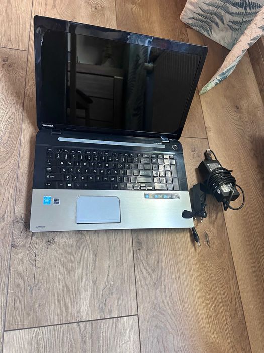 Laptop Toshiba Satellite S75-A7222 | i7-4700MQ | 16 GB RAM | 1TB HDD