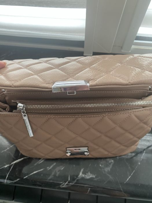 Сумка кожаная новая бежевая