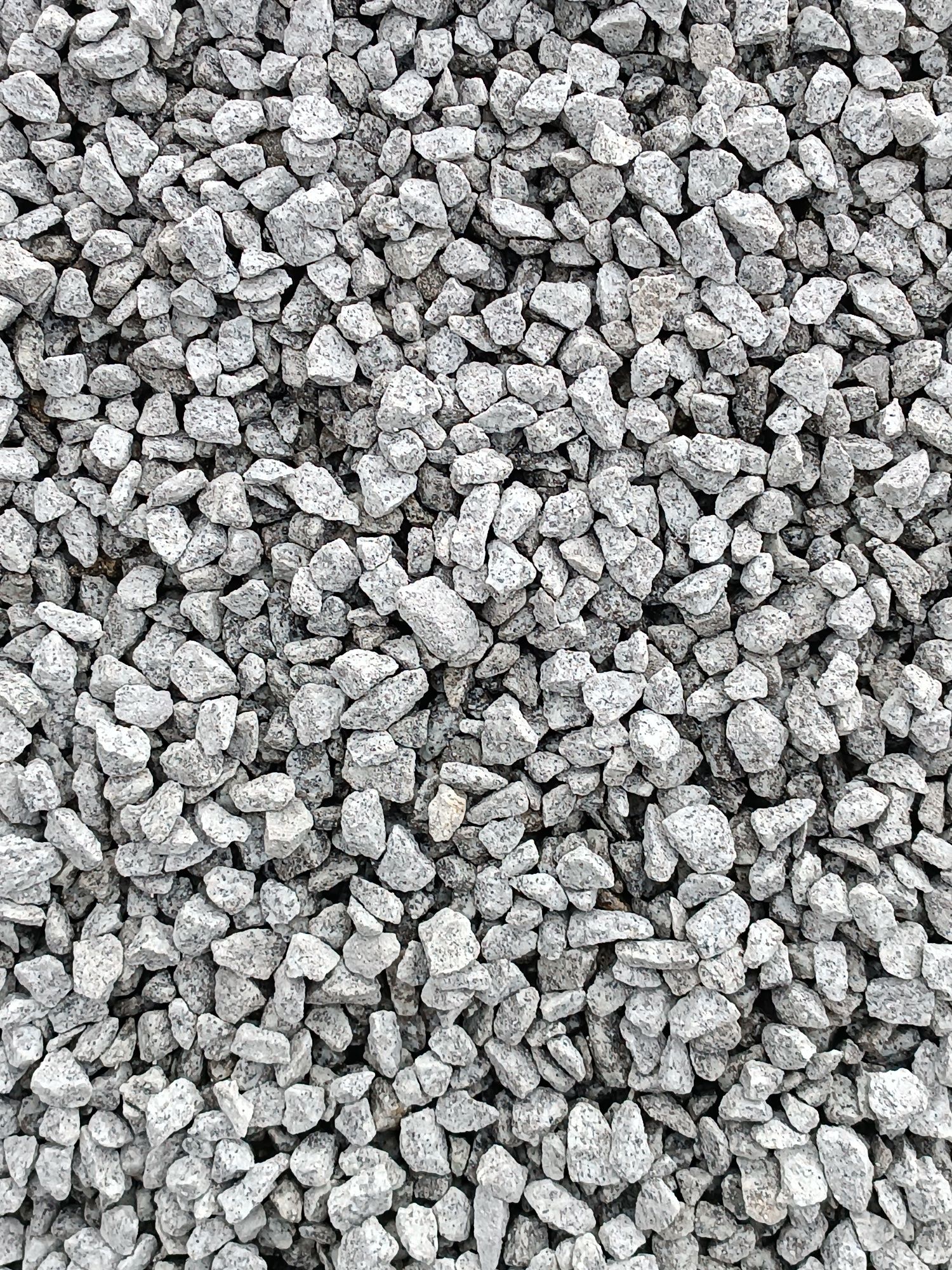 Kamień ogrodowy grys granitowy workowany
