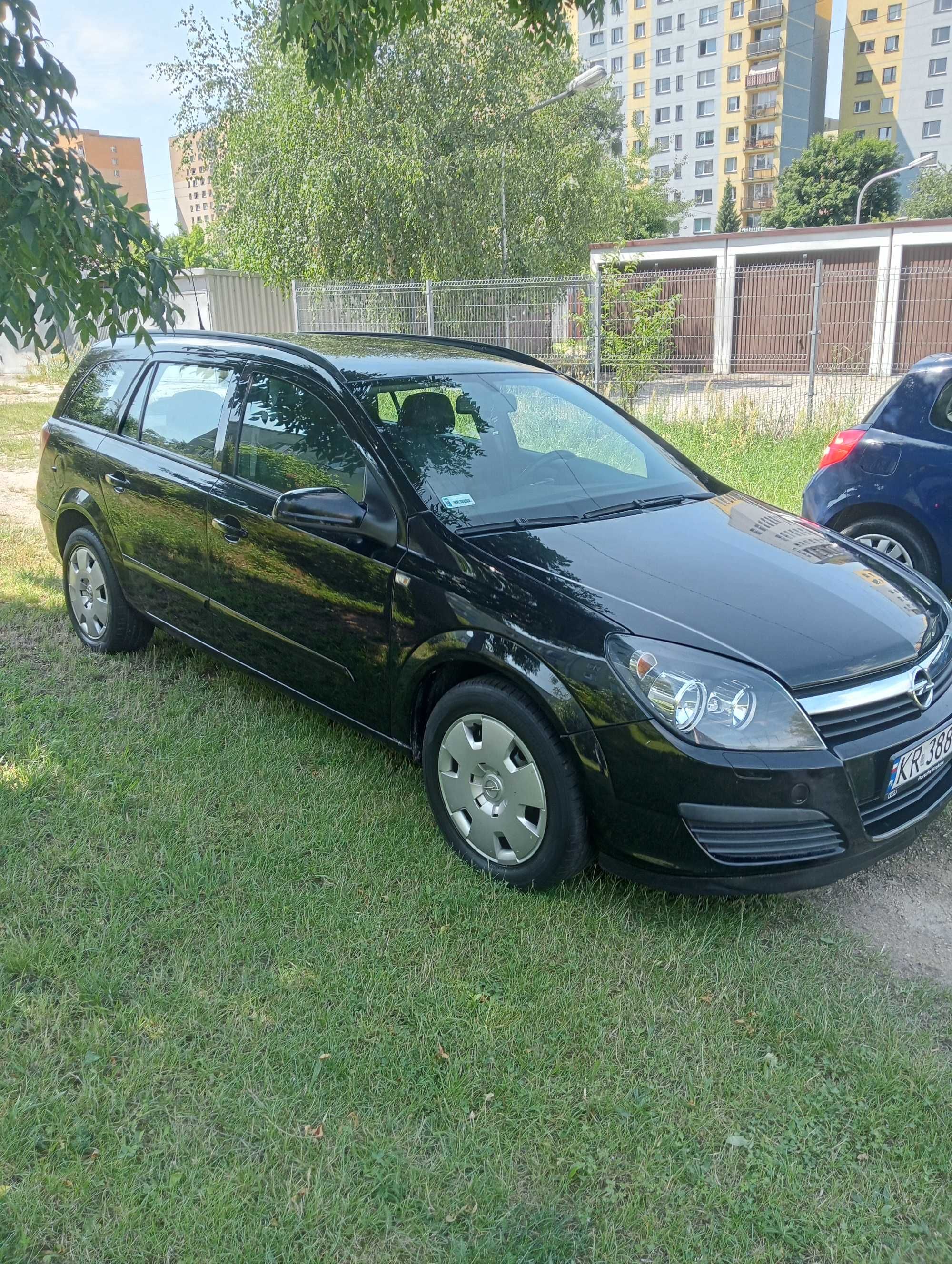 Opel Astra H 1.6 105 KM 2005 r Kombi Serwis do 2024 r