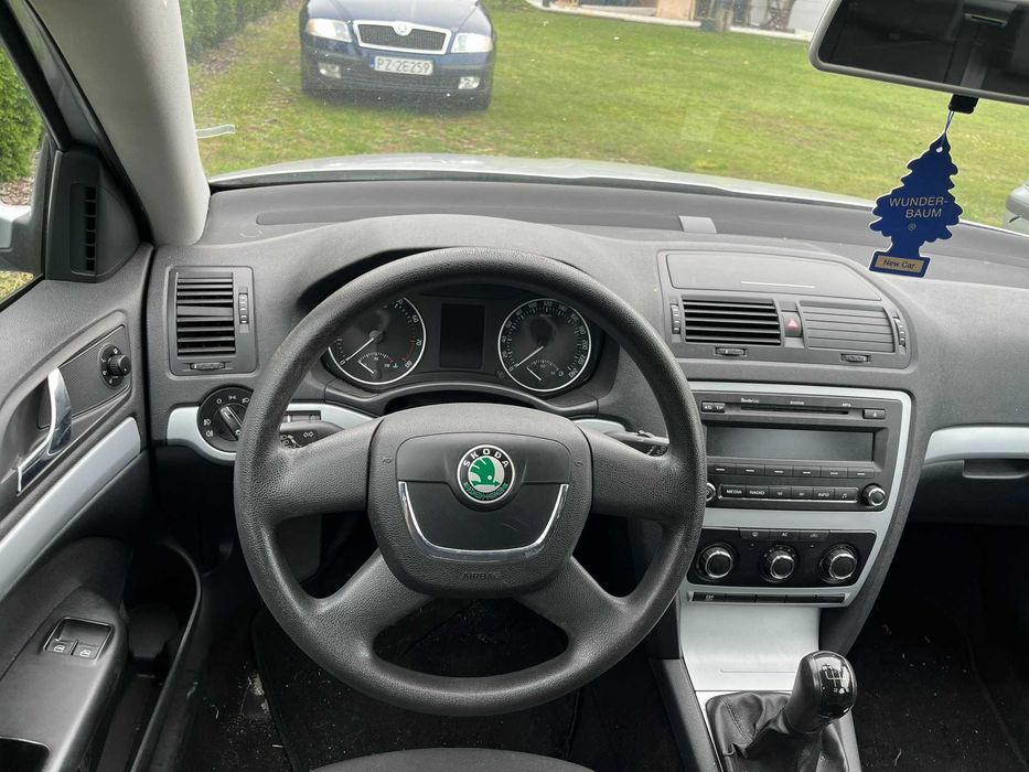 deska konsola poduszki airbag pasy sensor skoda octavia ii 2 lift demo