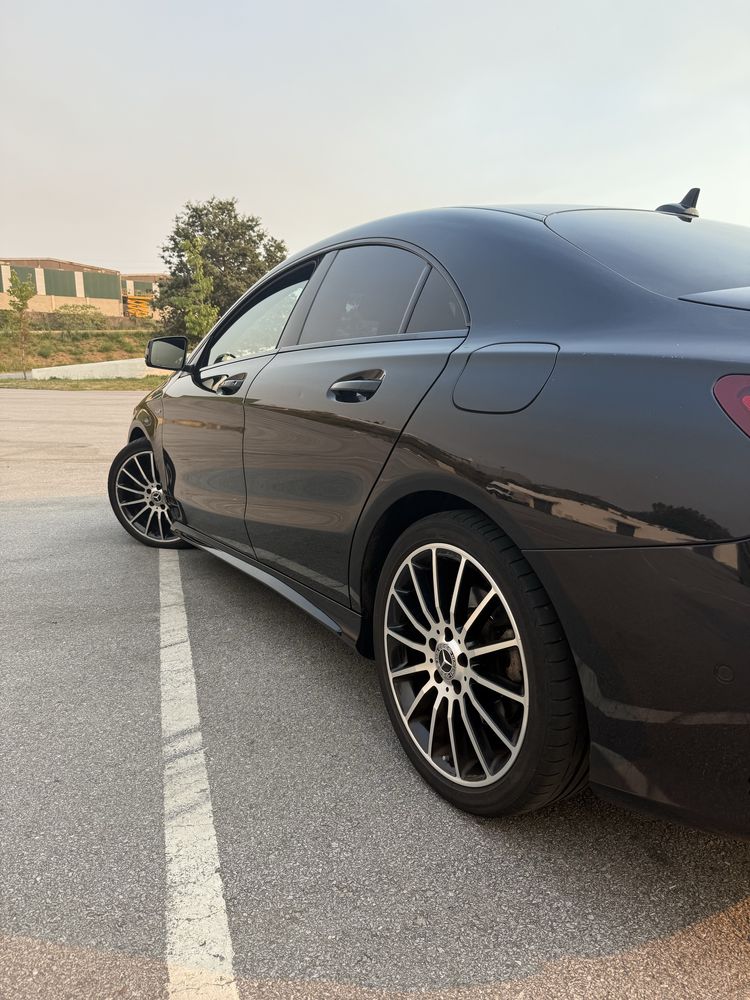 Mercedes cla amg edition imaculada