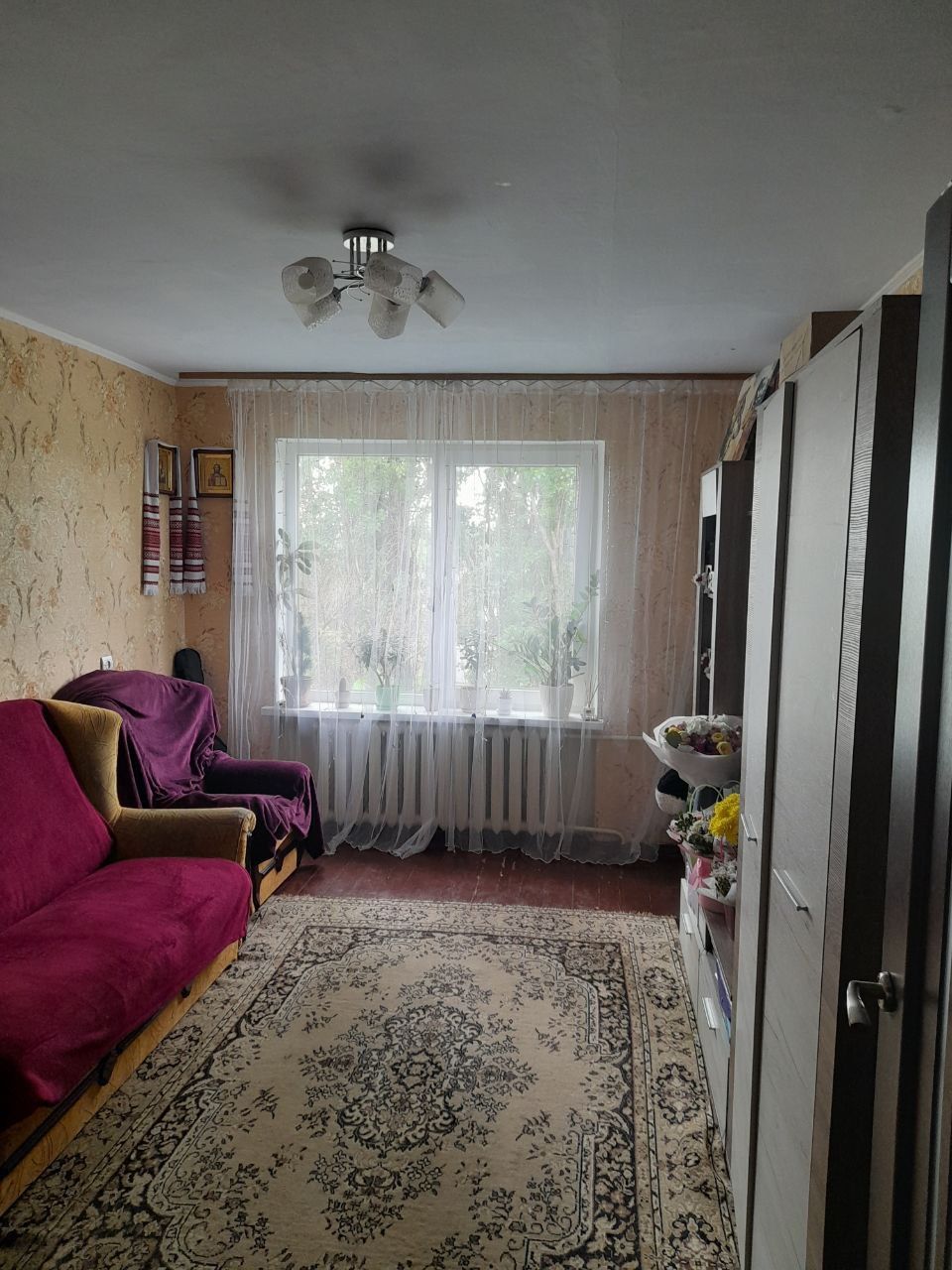 Продаю 2 к. квартиру Горького