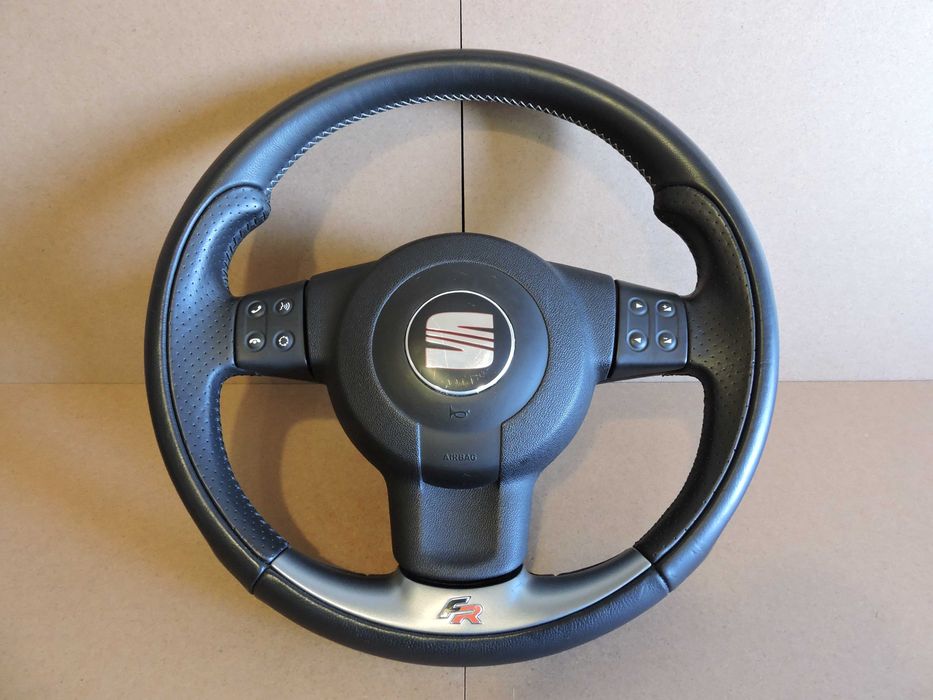 Volante SEAT Ibiza Leon FR