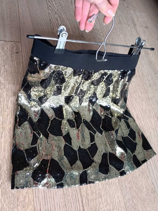 Złota spódnica cekinowa