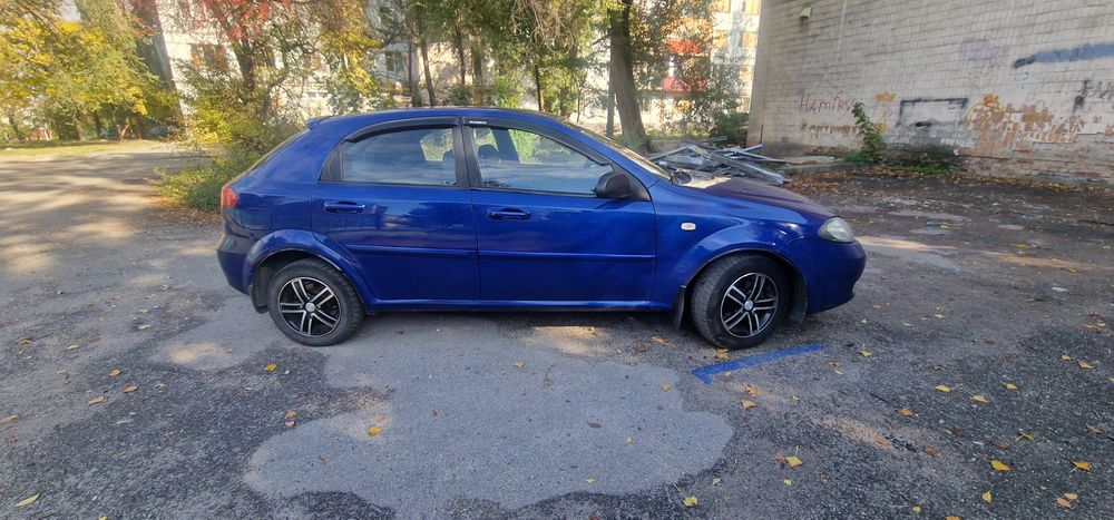 Лачети 2007г.в дв.1.6 газ.бенз