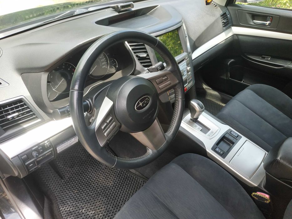 SUBARU Outback 2009 год