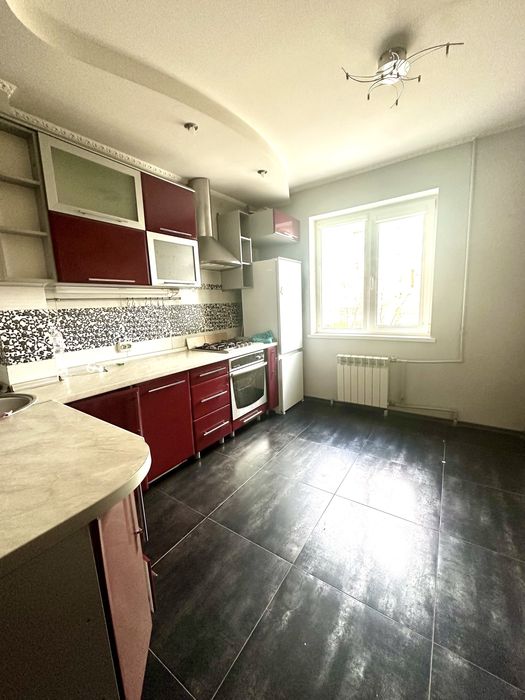 Здам 4 кімнатну квартиру