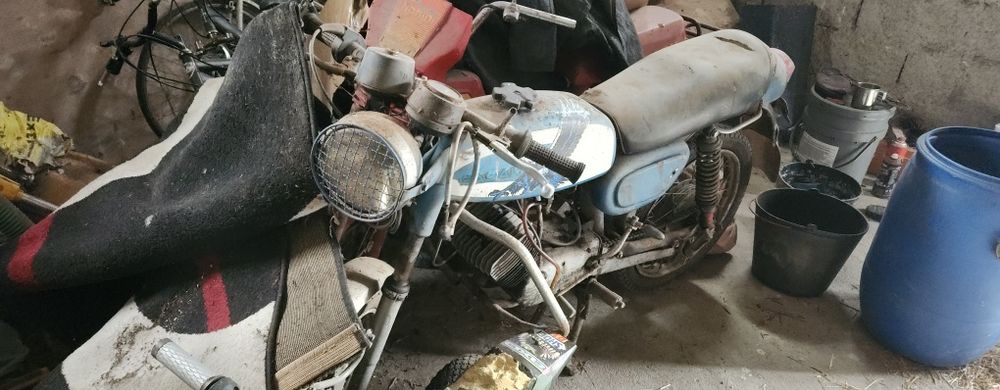 Duas motorizadas
