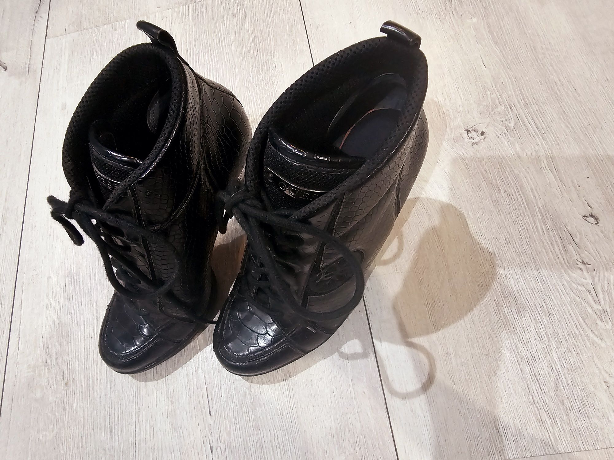 Buty botki Guess
