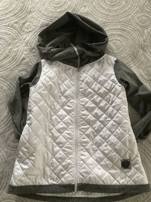 Kurtka/ bluza na wiosne 128/134 cm