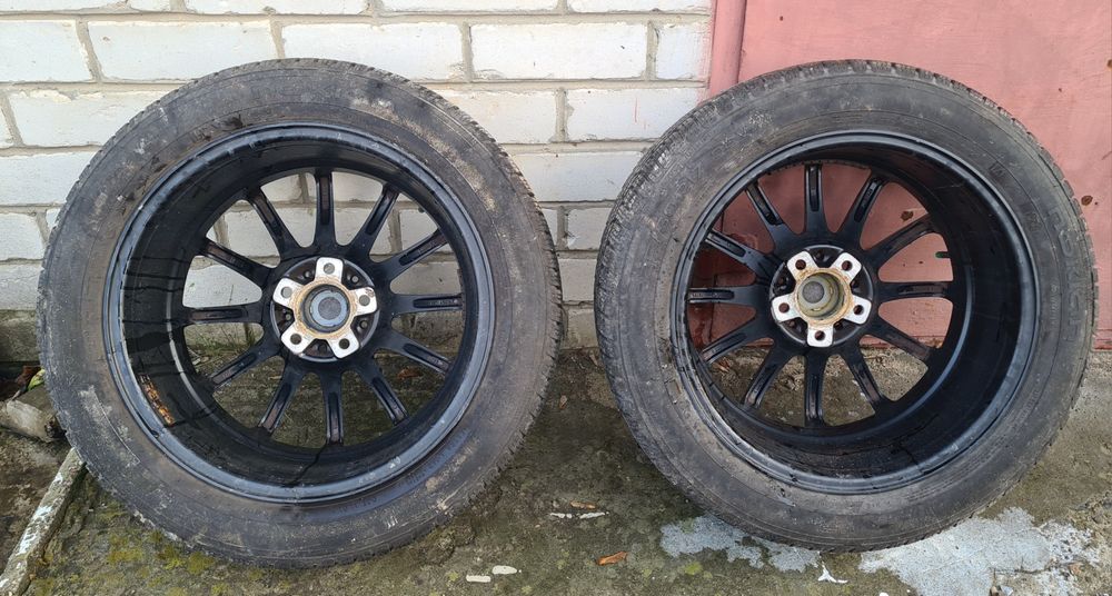 Продам 4 диска Aluett. R17, 5x112, 7.5J з зимовою резиною 225/50 R17.