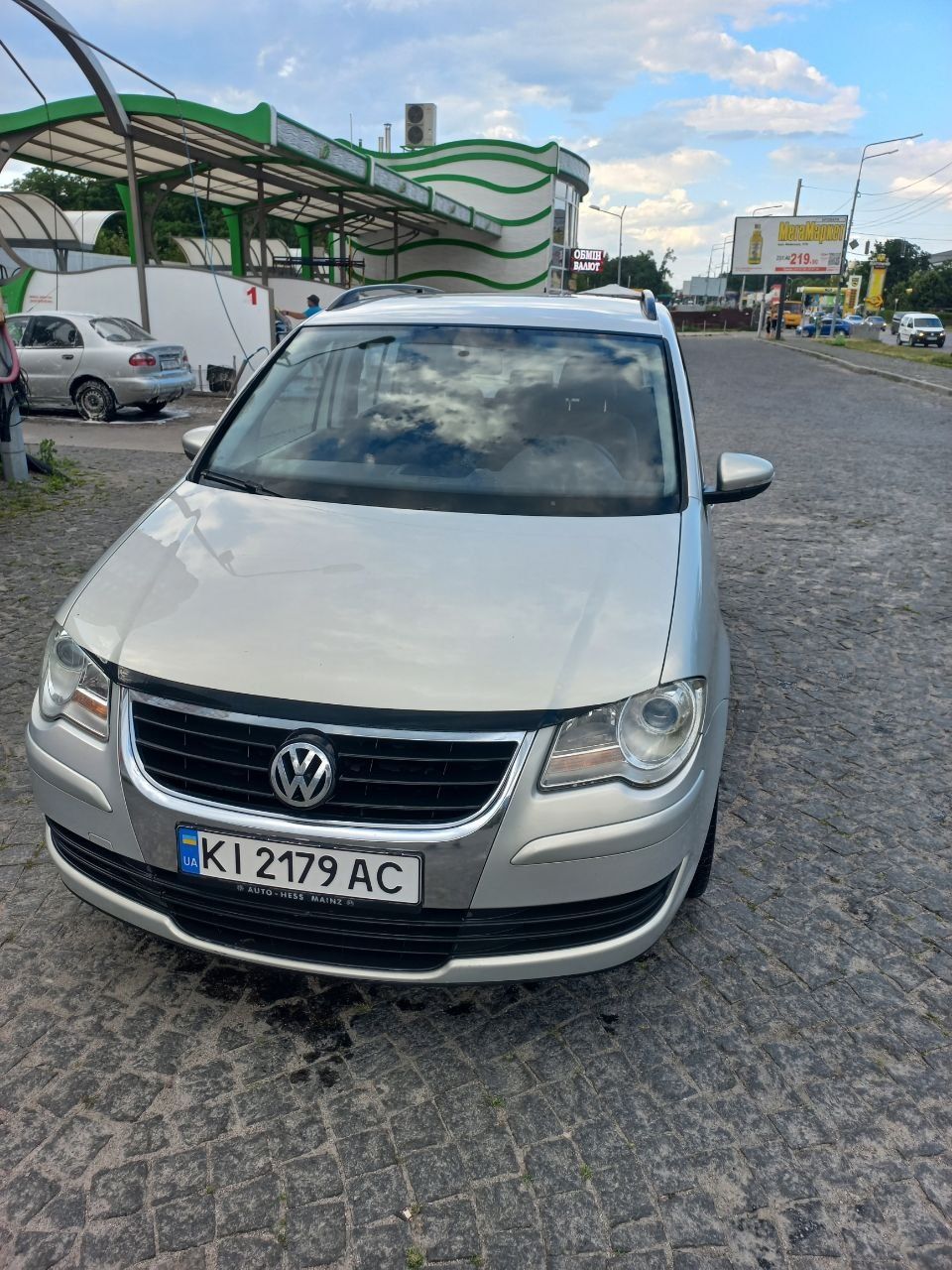 Продам Volkswagen Touran
