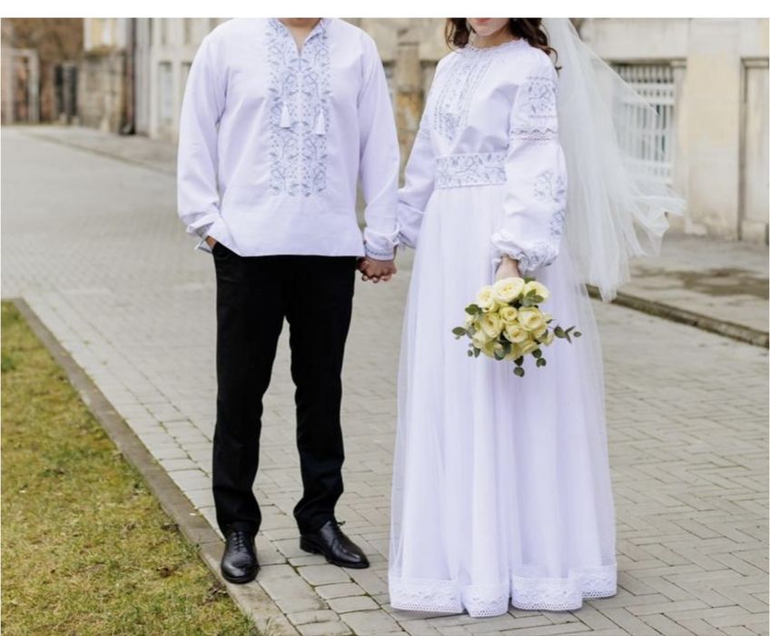 Парні вишиванки