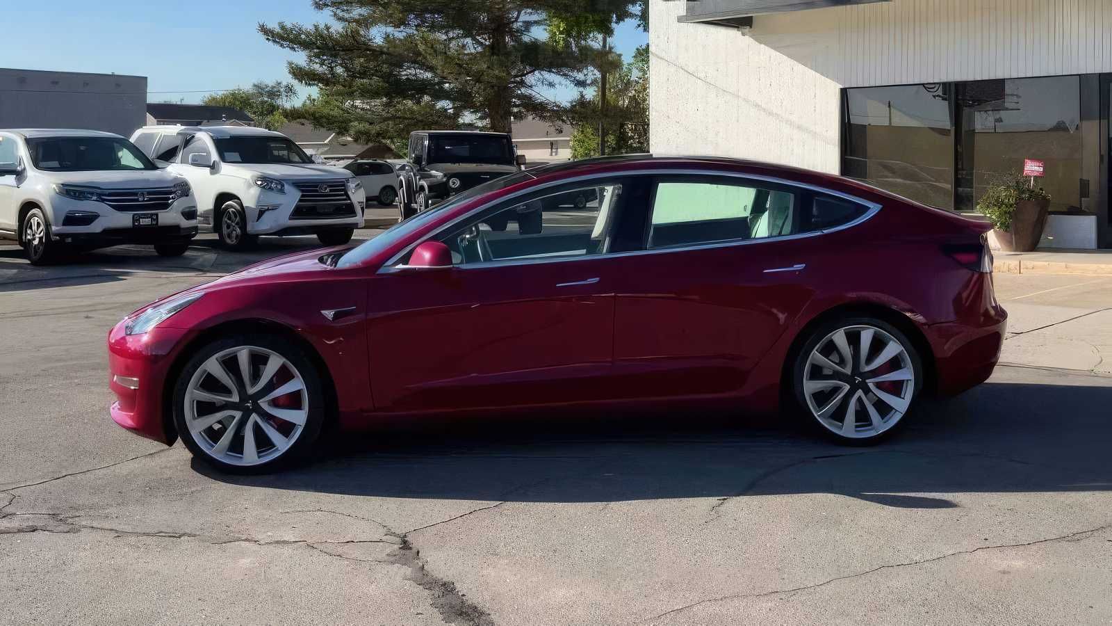 2019 Tesla Model 3 Performance