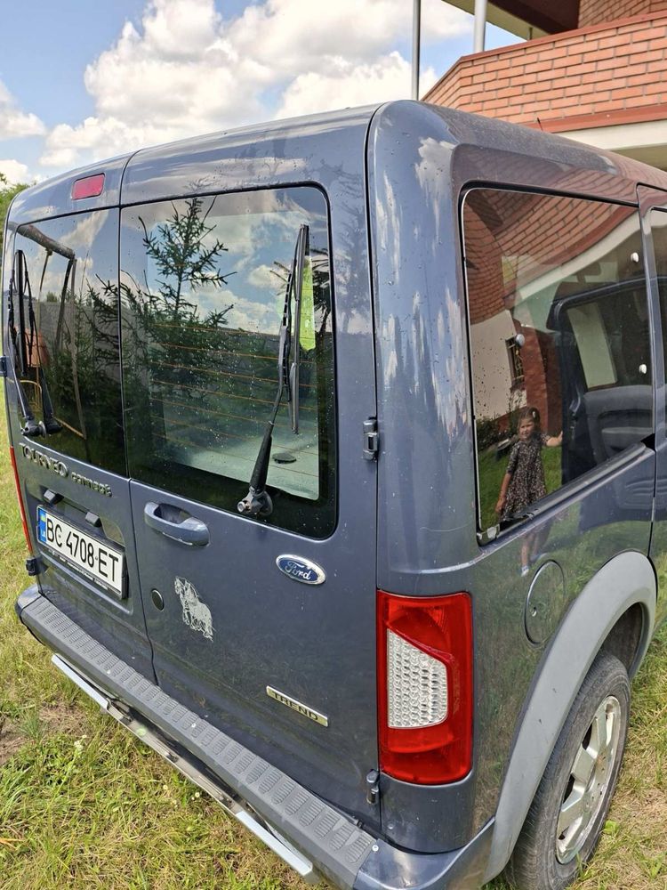 Ford Tourneo Connect 2012