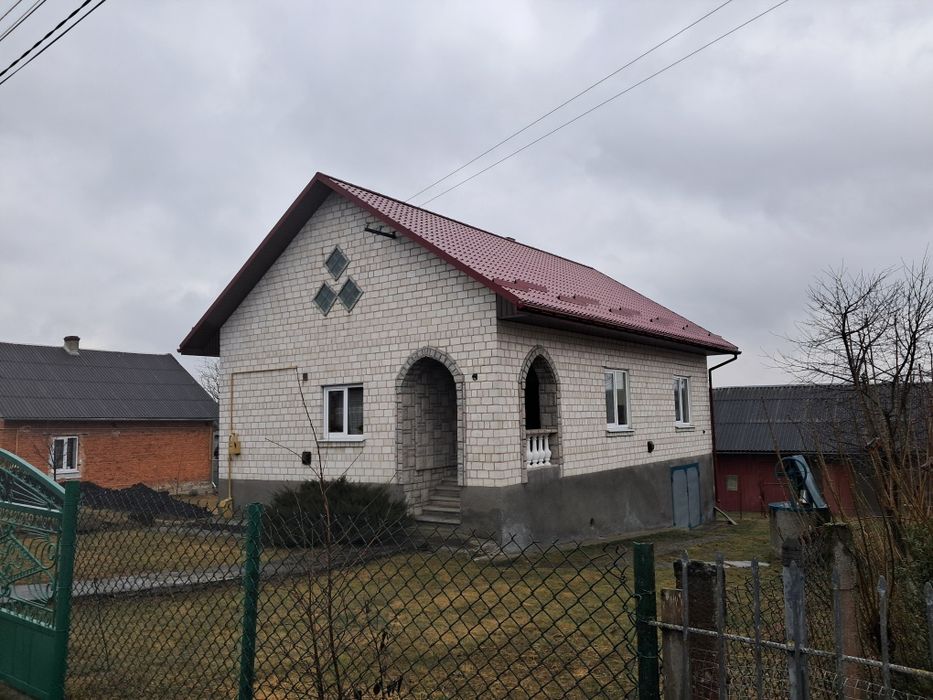 Продаж будинку в селі Піски (за Щирцем)