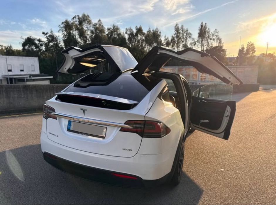 Tesla Model X 100D Long Range - Vendo á melhor proposta -Ler descrição