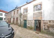 Moradia T1 no Centro Histórico de Trancoso – Pronta a Habitar