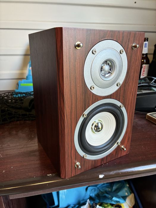 Kolumna MAudio 80w