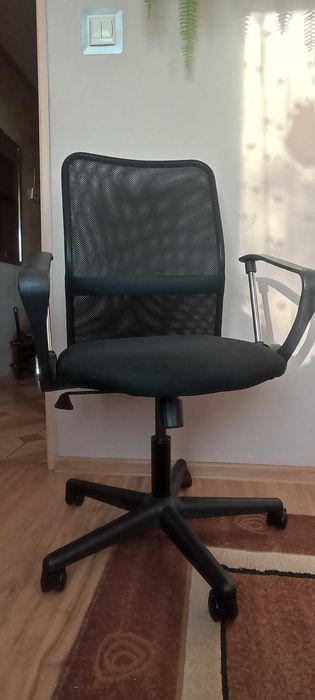 Sprzedam krzesło biurowe