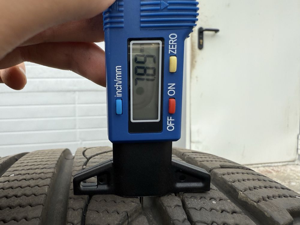 Opony zimowe Tracmax Ice-Plus S210 - 245/40/19