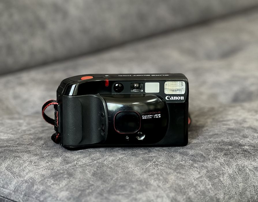 Продам фотоапарат Canon Sure shot Supreme