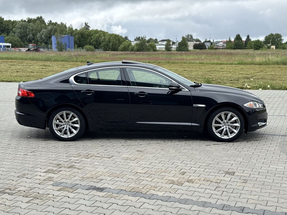 Jaguar XF 2013r 2.0 benzyna 240KM 155.000km STAN BDB