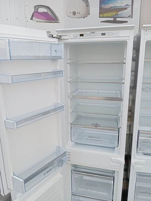 Встраиваемый холодильник BOSCH из Германии идеальное состояние Гаранти