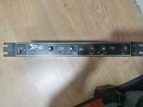 Processador efeitos vibrato/chorus