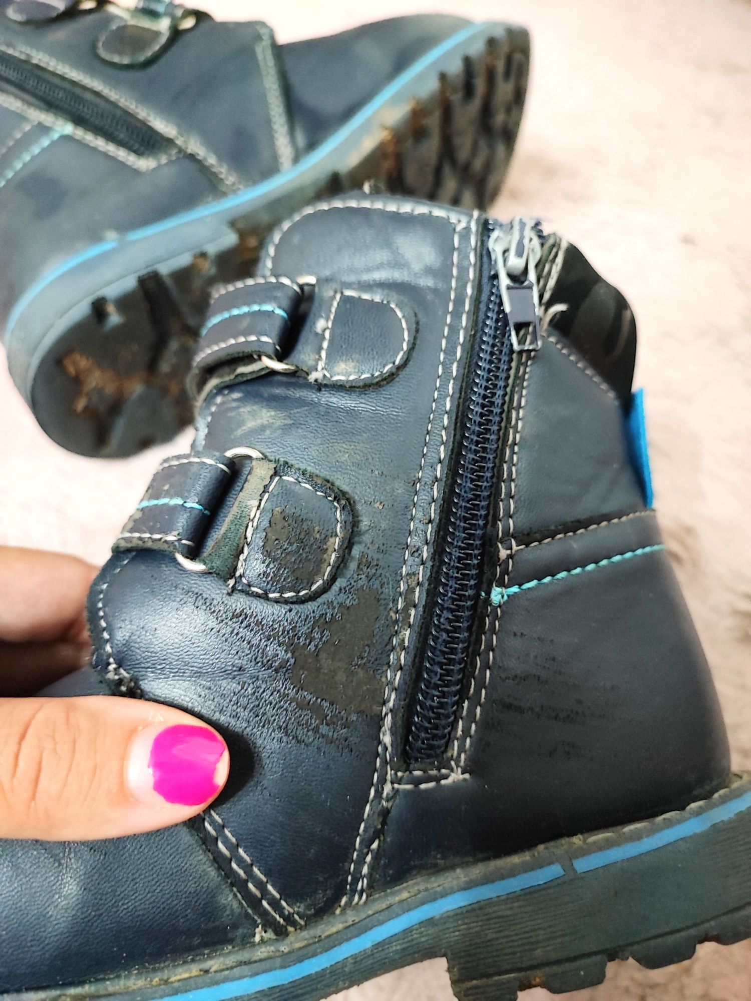 Buty zimowe chłopięce 29 ocieplane wyższe kozaki trzewiki