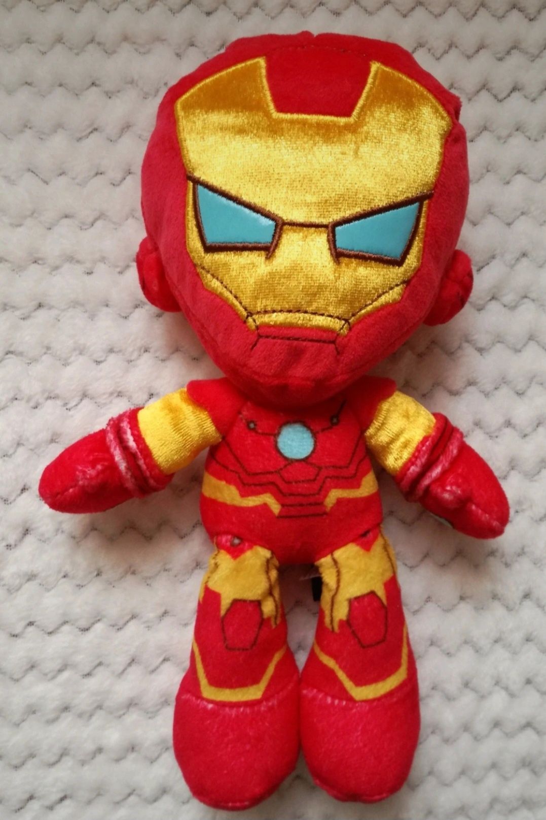 Śliczna maskotka Iron Man