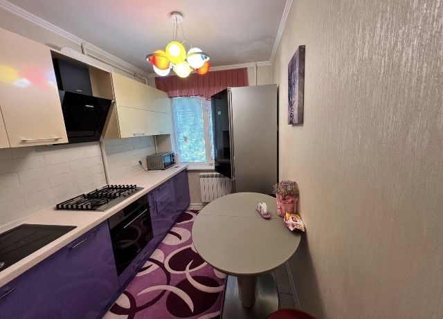 Продам 3к квартиру на Ж/М Левобережный, Мира, Караван