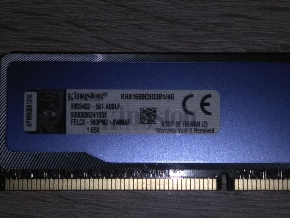 Memoria de 4 gigas Kingston 1600 Vendo à melhor oferta!